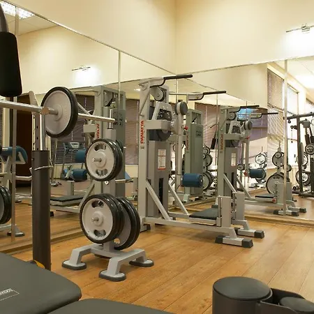 Park Europe Hotel 4*